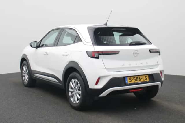 Opel Mokka-e (2023) thumbnail 2