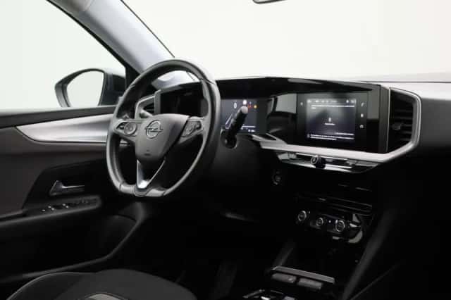 Opel Mokka-e (2023) thumbnail 30