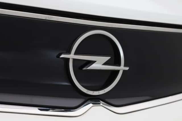 Opel Mokka-e (2023) thumbnail 33