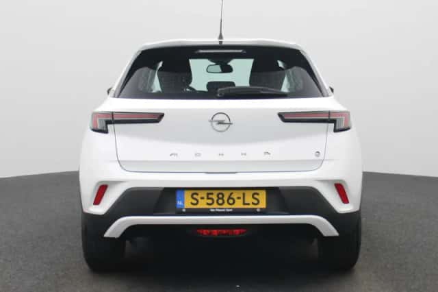 Opel Mokka-e (2023) thumbnail 5