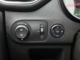 Opel Crossland X (2020) thumbnail 21