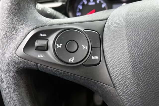 Opel Corsa (2021) thumbnail 6