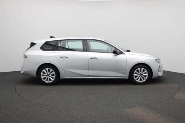Opel Astra (2023) thumbnail 6