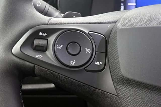 Opel Corsa (2025) thumbnail 6