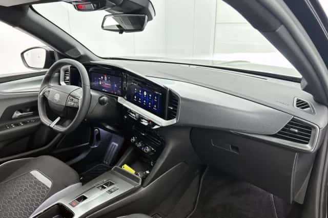 Opel Mokka (2025) thumbnail 21