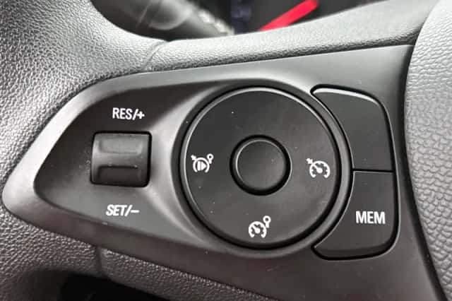 Opel Corsa (2021) thumbnail 6