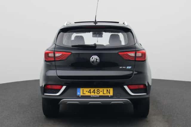 MG ZS EV (2021) thumbnail 5