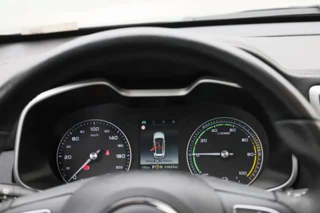 MG ZS EV (2021) thumbnail 8