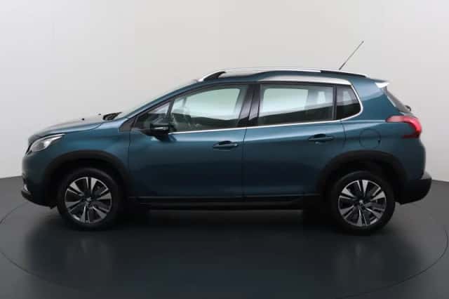 Peugeot 2008 (2018) thumbnail 2