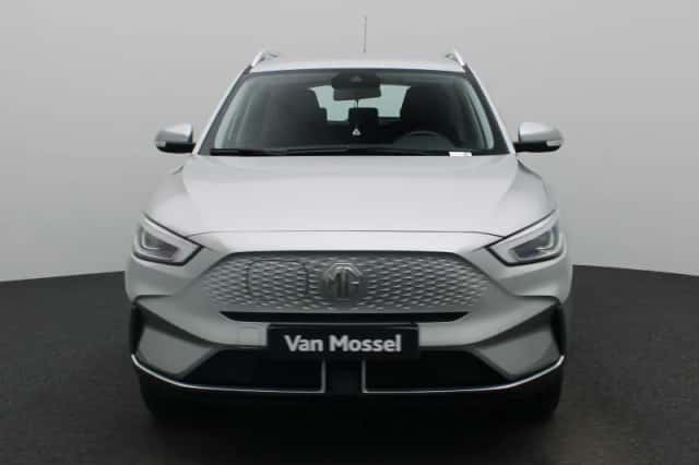 MG ZS EV (2023) thumbnail 3