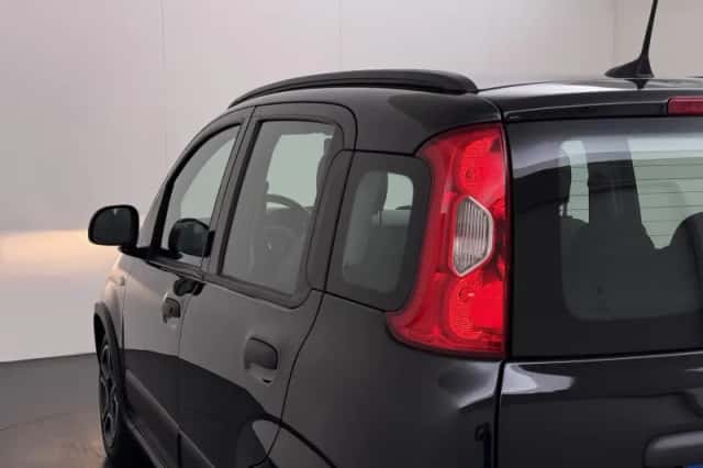 Fiat Panda (2022) thumbnail 3