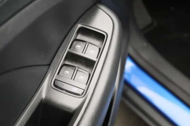 MG ZS EV (2020) thumbnail 27
