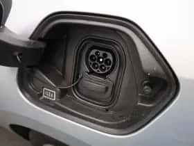 Opel Corsa-e (2023) thumbnail 12