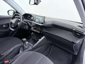 Peugeot 2008 (2021) thumbnail 29