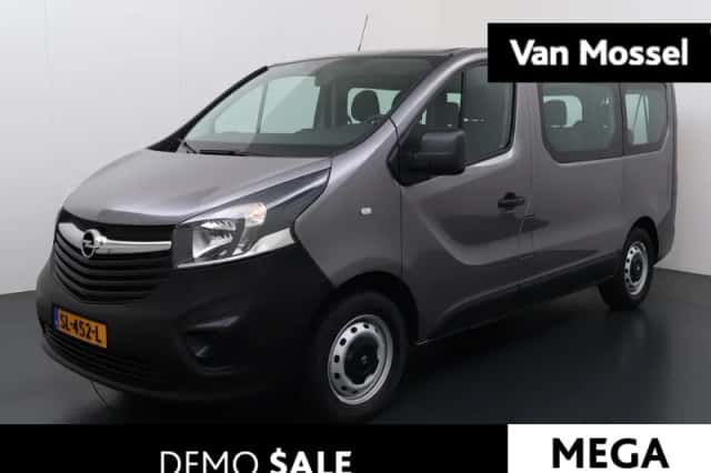 Opel Vivaro (2018) thumbnail 1
