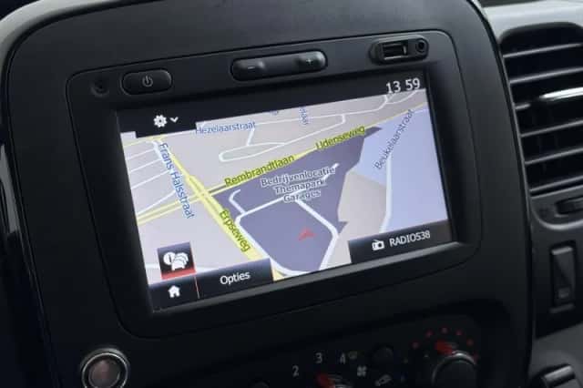 Opel Vivaro (2018) thumbnail 5