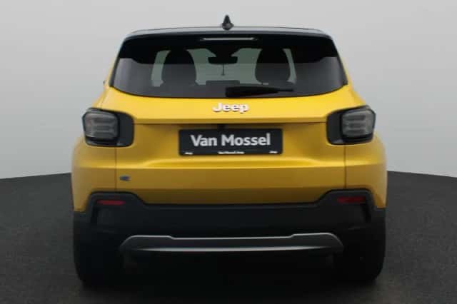 Jeep Avenger (2023) thumbnail 5