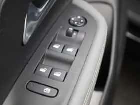 Opel Mokka-e (2023) thumbnail 28