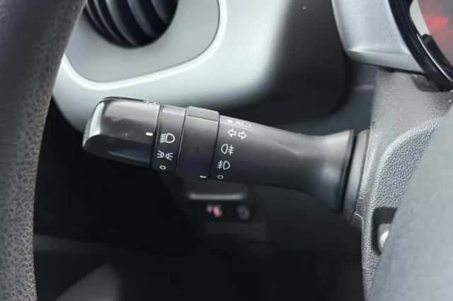 Peugeot 108 (2018) thumbnail 18