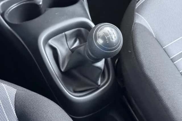 Peugeot 108 (2018) thumbnail 25