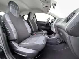 Peugeot 108 (2018) thumbnail 21