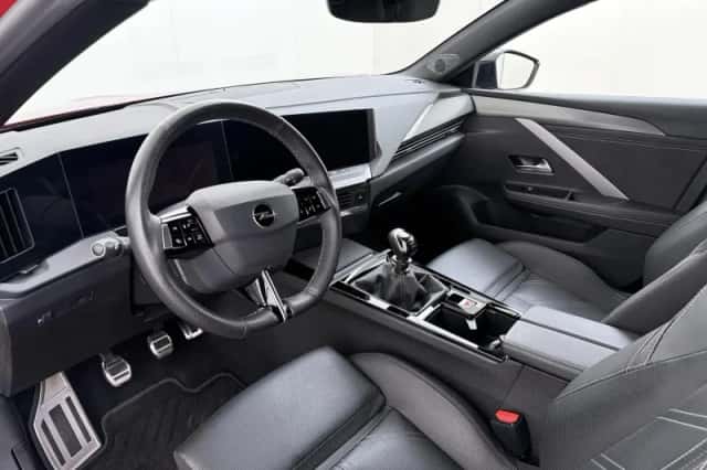 Opel Astra (2023) thumbnail 6