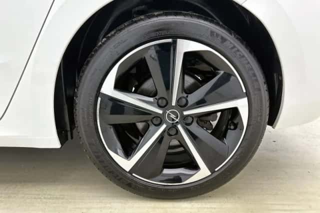 Opel Astra (2022) thumbnail 37