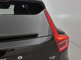 Volvo XC40 (2021) thumbnail 15