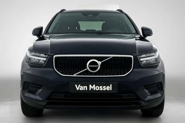 Volvo XC40 (2021) thumbnail 5