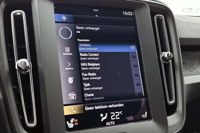 Volvo XC40 (2021) thumbnail 7