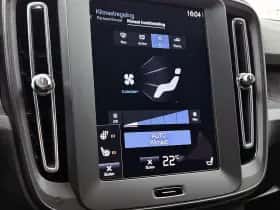 Volvo XC40 (2021) thumbnail 8