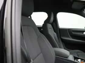 Volvo XC40 (2023) thumbnail 35