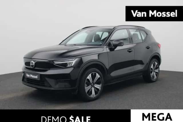 Volvo XC40 (2023) thumbnail 1