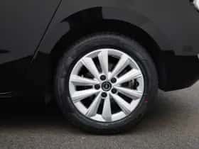 Opel Astra (2023) thumbnail 13