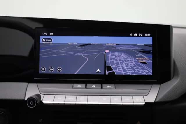 Opel Astra (2023) thumbnail 16