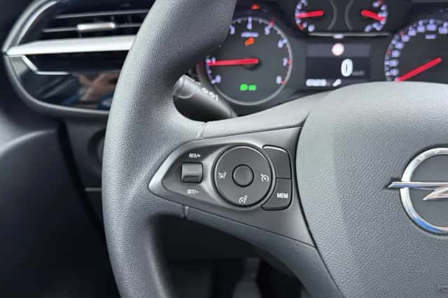 Opel Corsa (2022) thumbnail 23