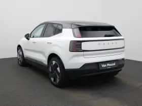 Volvo EX30 (2024) thumbnail 2
