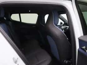 Volvo EX30 (2024) thumbnail 42