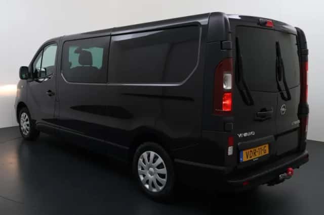 Opel Vivaro (2018) thumbnail 3