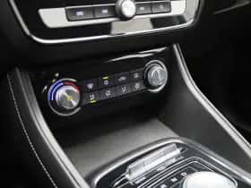 MG ZS EV (2020) thumbnail 16
