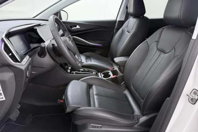 Opel Grandland (2024) thumbnail 5