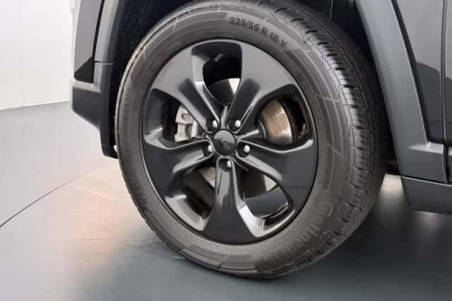 Jeep Compass (2019) thumbnail 9