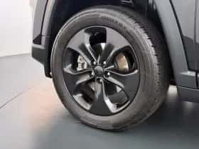 Jeep Compass (2019) thumbnail 9