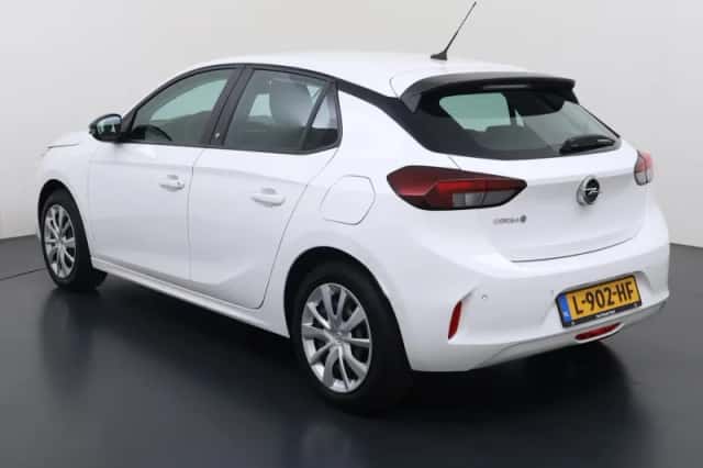 Opel Corsa-e (2021) thumbnail 4