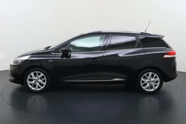 Renault Clio (2019) thumbnail 2