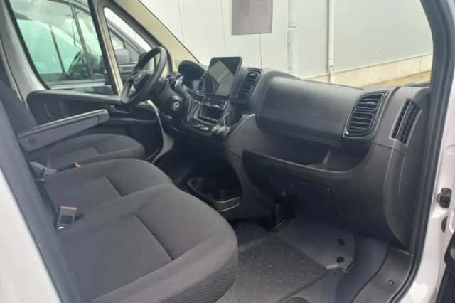 Opel Movano (2024) thumbnail 4
