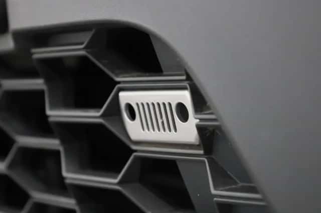 Jeep Avenger (2023) thumbnail 40
