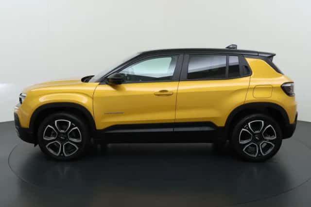 Jeep Avenger (2023) thumbnail 3