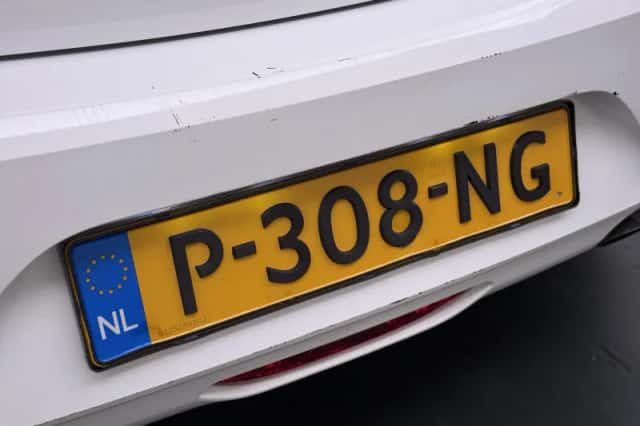 Opel Corsa (2022) thumbnail 4