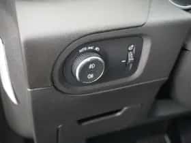 Opel Grandland X (2021) thumbnail 15